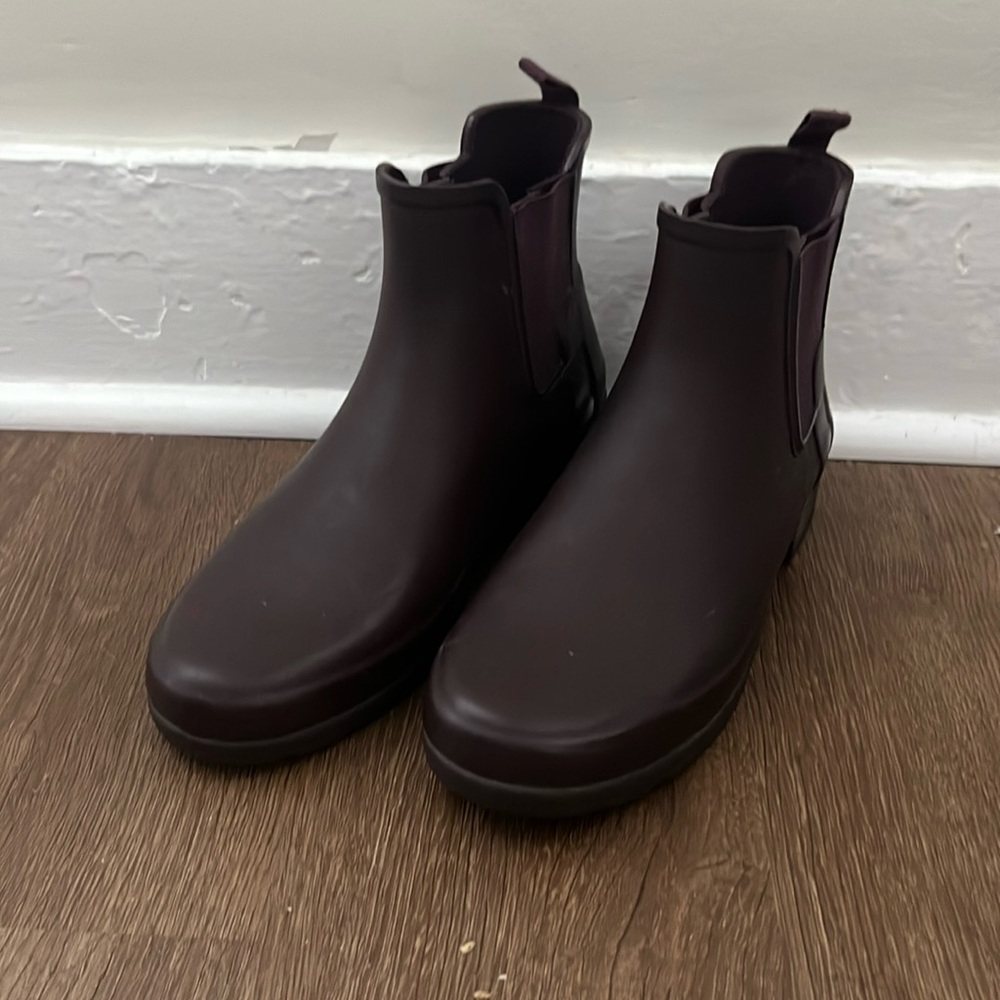Short hunter rain boots